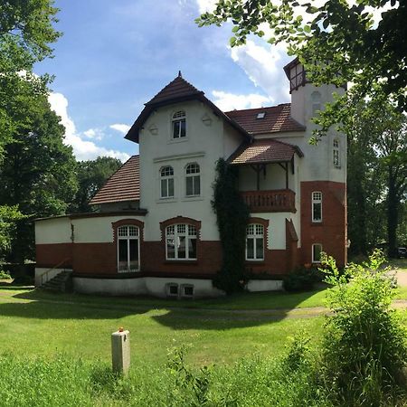Villa Blumenthal Людвигслюст Экстерьер фото