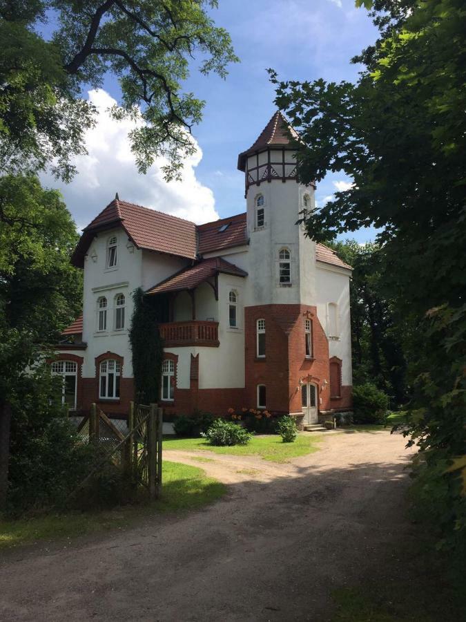 Villa Blumenthal Людвигслюст Экстерьер фото